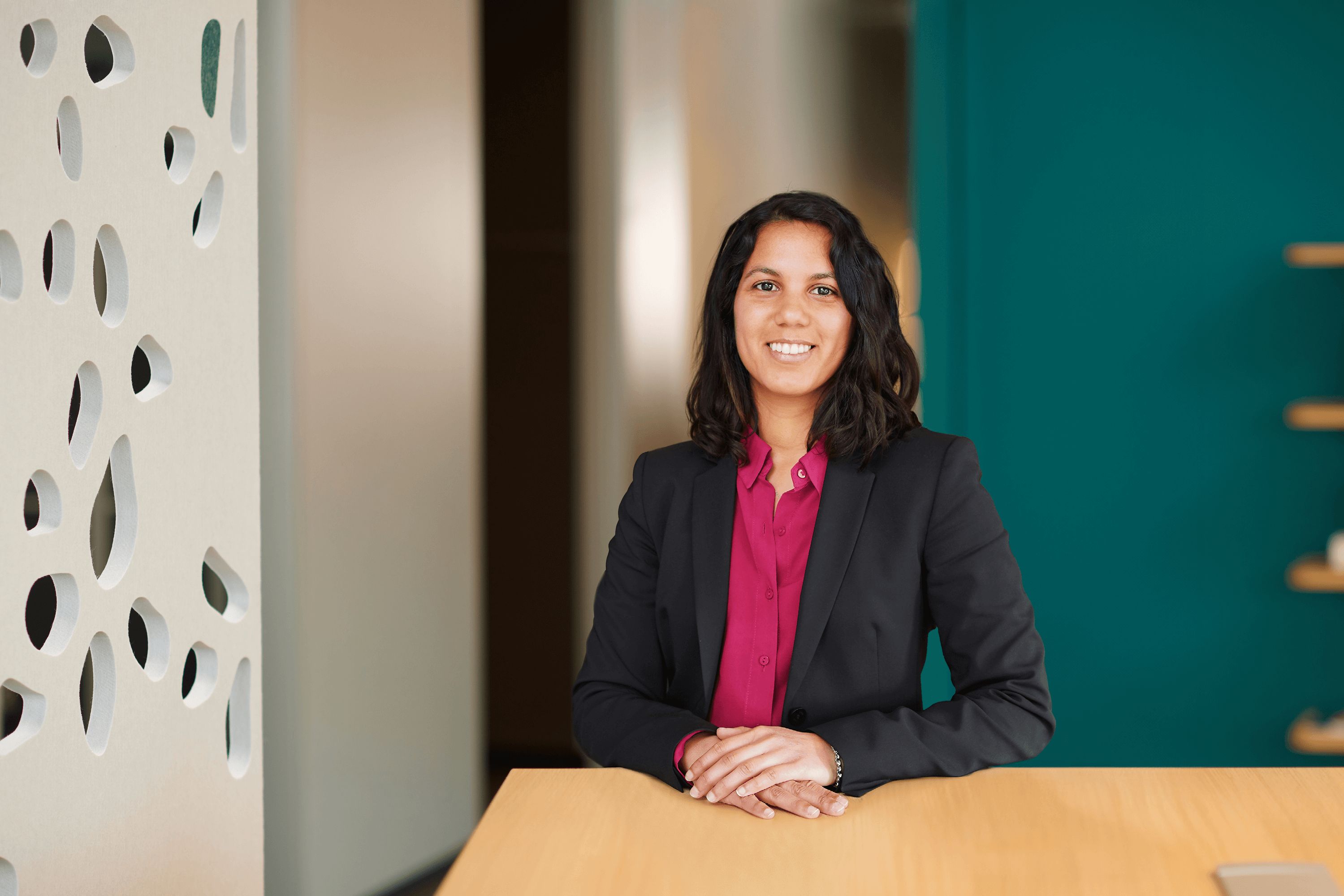 Portraitfoto von Solange, Teamleiterin Digitalisierung