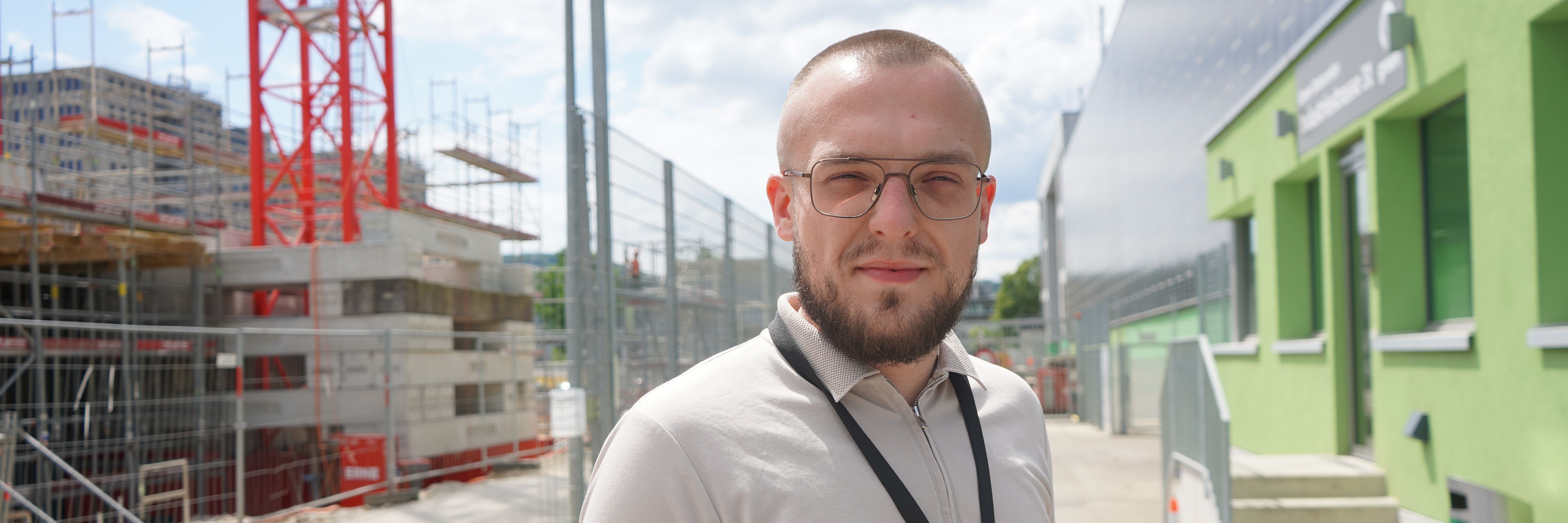 Portraitfoto von Anes, Head of Health and Safety