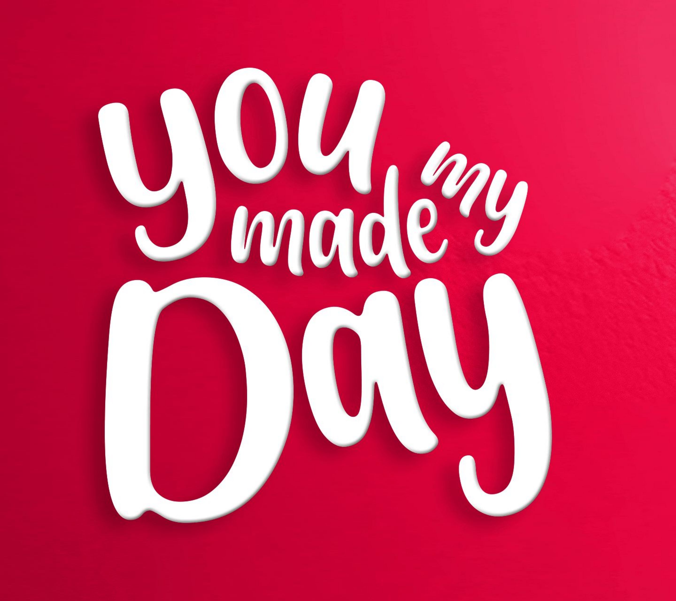 Inscription «You made my day» sur fond rouge