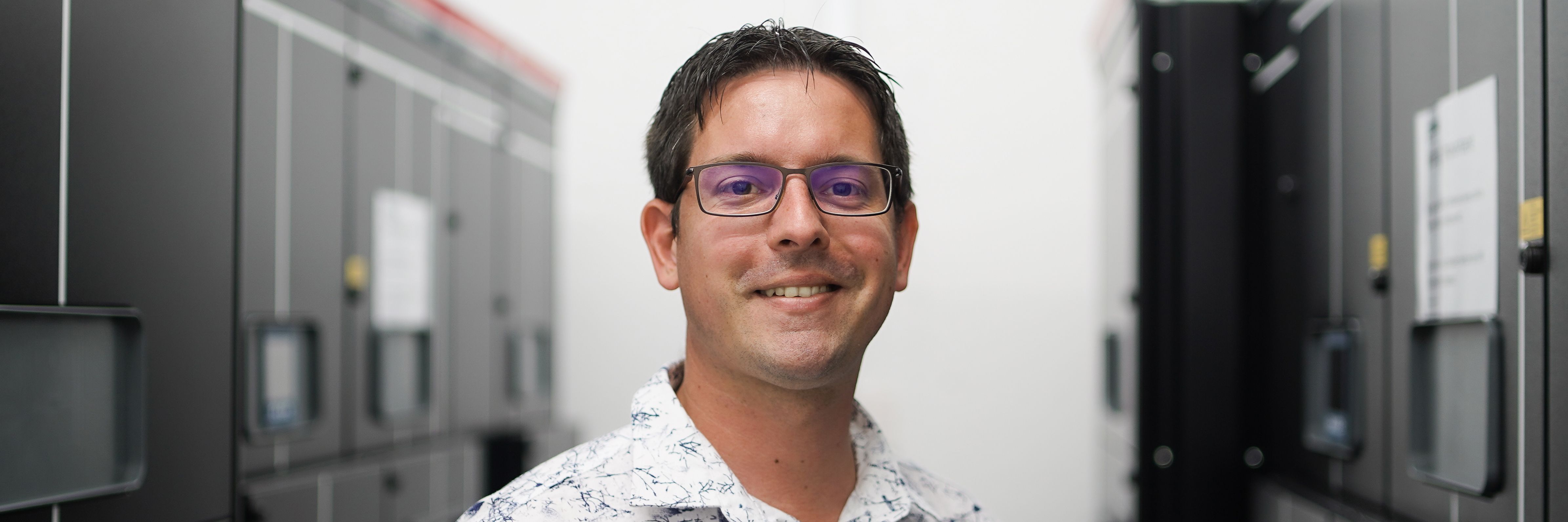 Portraitfoto von Stefan, Datacenter Maintenance Manager